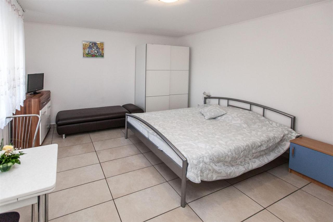 Apartments Carmen ツリクヴェニツァ エクステリア 写真